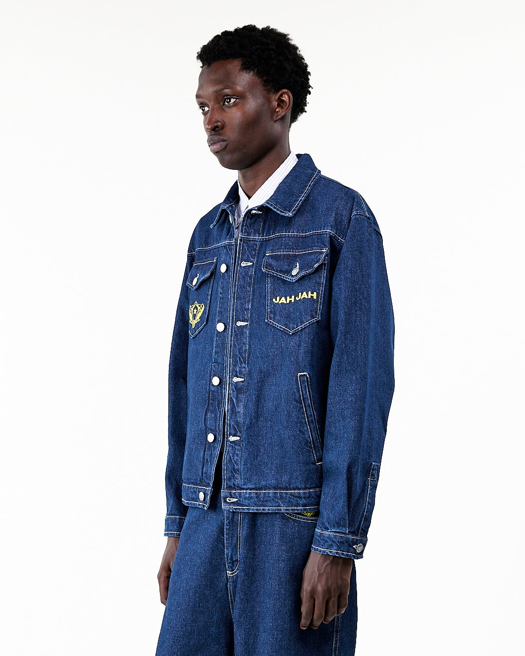⁠⁠DENIM JACKET
