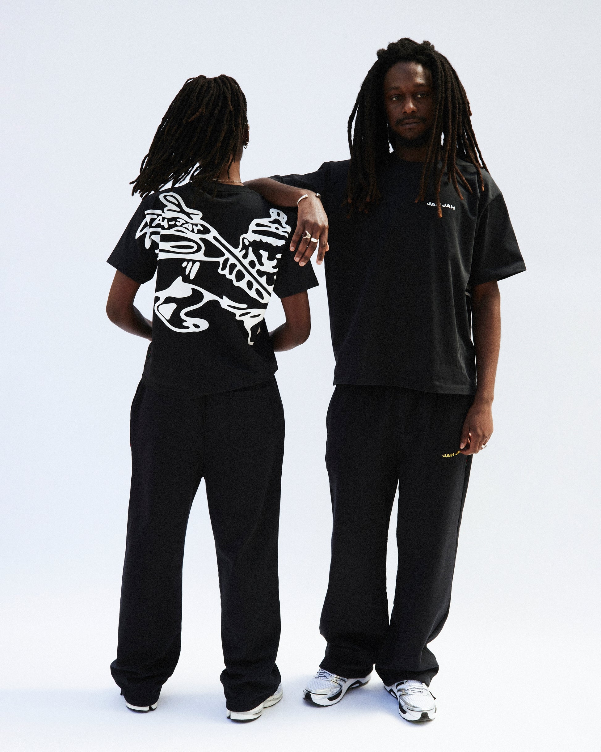 BLACK LION OF JUDAH T-SHIRT