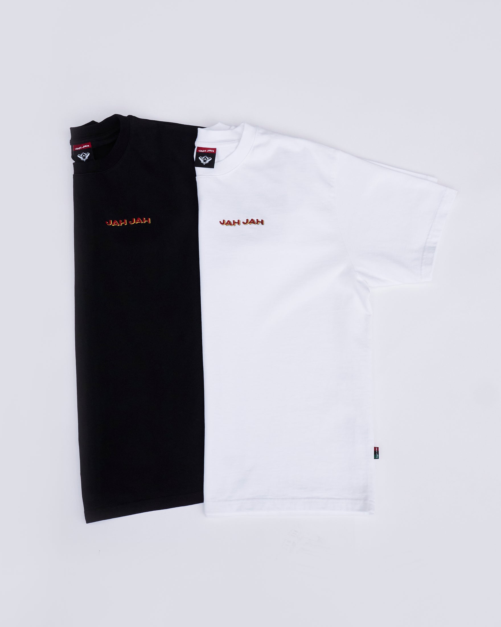 WHITE EMBROIDERED LOGO T-SHIRT