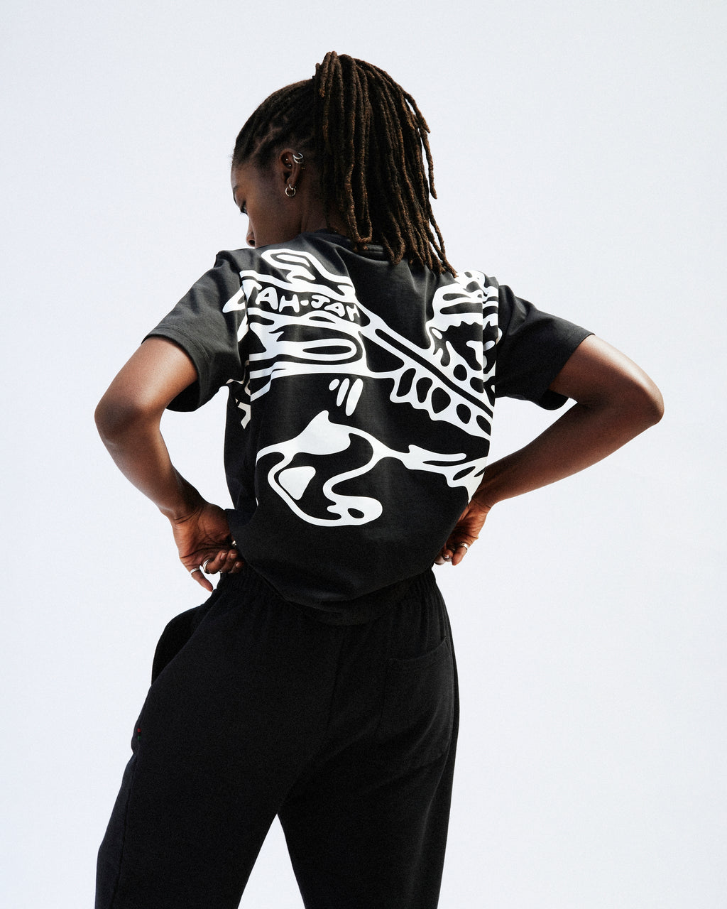 BLACK LION OF JUDAH T-SHIRT