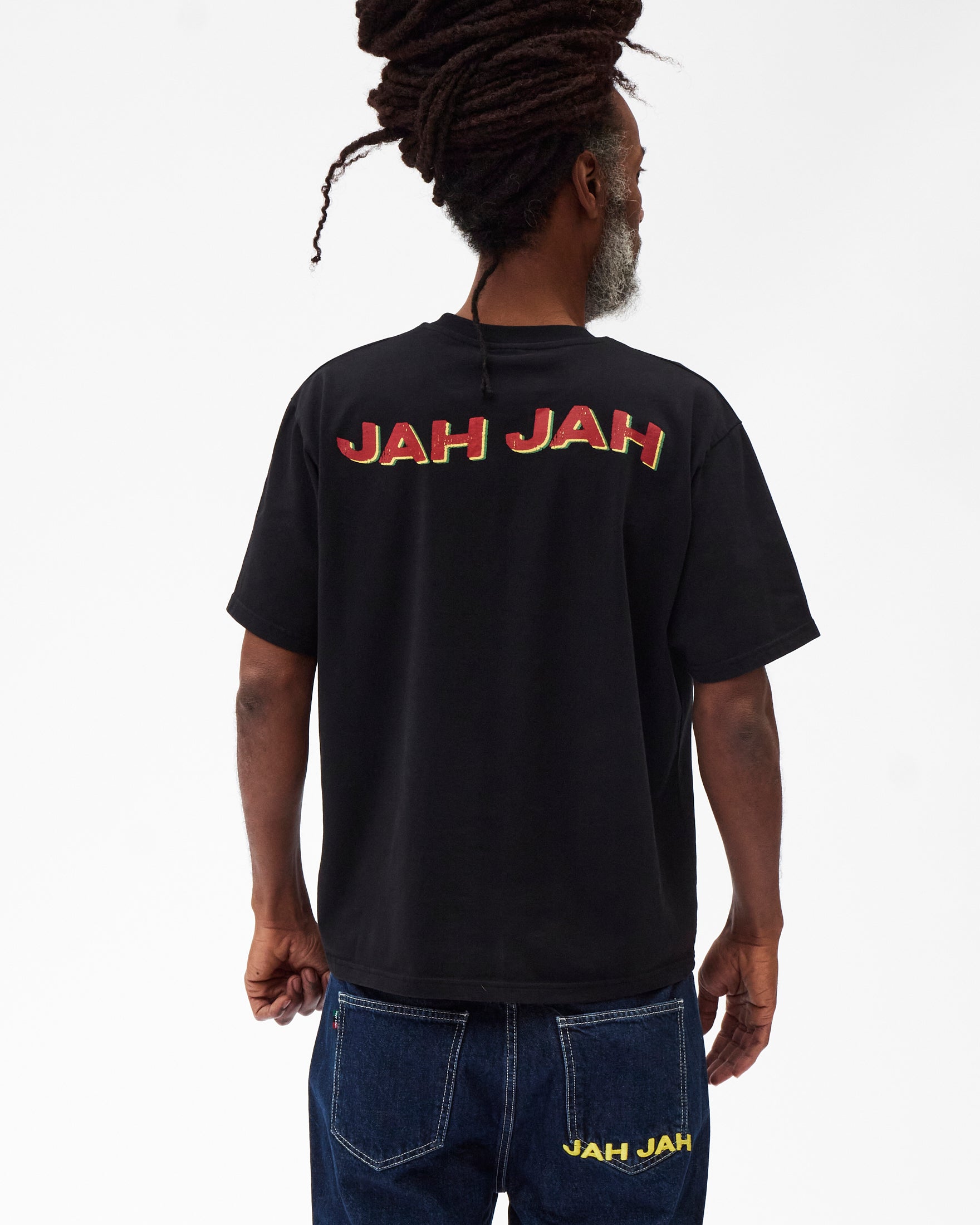 BLACK EMBROIDERED LOGO T-SHIRT